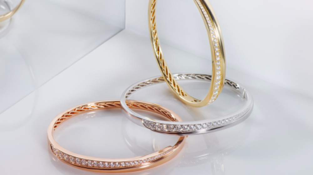 <p>Dedicated and effective management</p>
